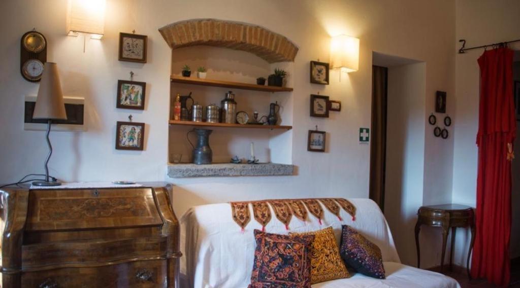 Antico Casale Il Fiorentino Montenero  Εξωτερικό φωτογραφία